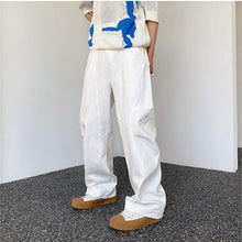 Load image into Gallery viewer, Pleated Paneled Washed Wide Leg Jeans
