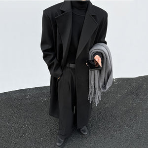 Buttonless Padded Shoulder Mid-length Wool Coat