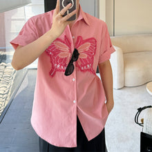 Load image into Gallery viewer, Denim Butterfly Print Loose Short Sleeve Shirt
