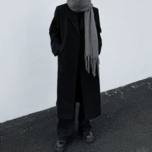 Load image into Gallery viewer, Buttonless Padded Shoulder Mid-length Wool Coat
