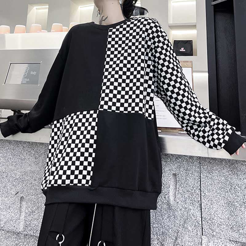 Checkerboard Panel Color Contrast Long Sleeve T-Shirt