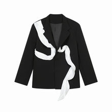 Load image into Gallery viewer, Ribbon Patchwork Blazer
