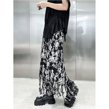 Load image into Gallery viewer, Fringed Mid-Length Pleated Floral Skirt
