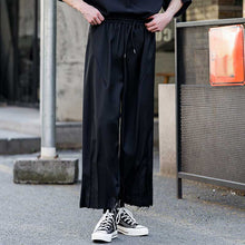 Load image into Gallery viewer, Frayed Pleated Harem Pants
