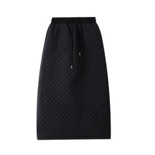 Load image into Gallery viewer, Loose Casual Retro Diamond Quilted Skirt
