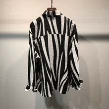 Load image into Gallery viewer, Irregular Hem Striped Patchwork Shirt
