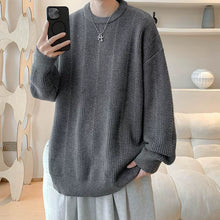 Load image into Gallery viewer, Crew Neck Knitted Sweater
