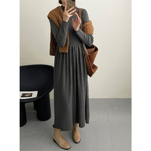 Load image into Gallery viewer, Autumn and Winter Inner Knitted A-line Dress
