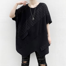 Load image into Gallery viewer, Black loose irregular T-shirt
