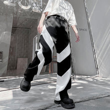 Load image into Gallery viewer, Black and White Contrast Loose Straight Trousers
