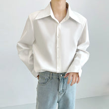 Load image into Gallery viewer, Pointed Collar Loose Padded Shoulder Draped Shirt
