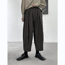 Load image into Gallery viewer, Plaid Cropped Harem Pants
