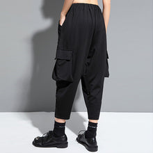 Load image into Gallery viewer, Large Pocket Casual Loose Harem Pants
