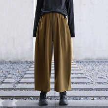 Load image into Gallery viewer, Corduroy Loose High Waist Pants
