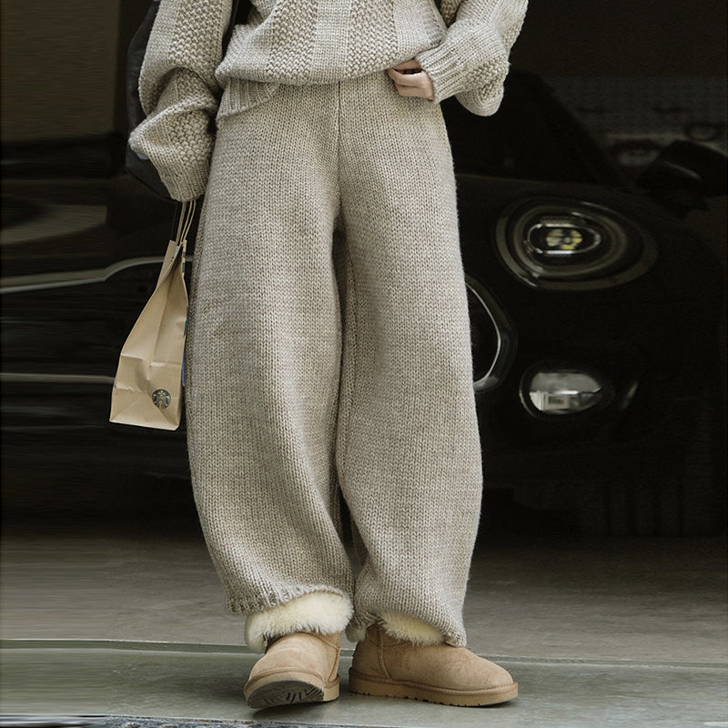 Loose Fit Chunky Knit Wool Trousers