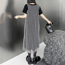 Load image into Gallery viewer, Mesh Panel Slit Dress
