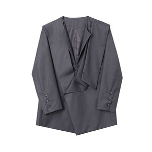 Three-dimensional Cut Blazer