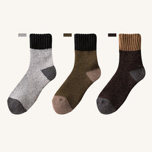 Load image into Gallery viewer, Men&#39;s Winter Deodorant Socks
