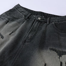 Load image into Gallery viewer, Ripped Denim Five Point Shorts
