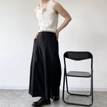 Load image into Gallery viewer, Black Pleated Wide Leg Culottes
