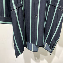 Load image into Gallery viewer, Irregular Striped Loose Shirt
