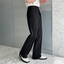 Load image into Gallery viewer, Irregularly Pressed Pleated Trousers
