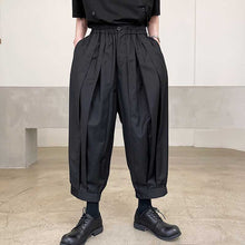 Load image into Gallery viewer, Pleated Cuffed Loose Cropped Pants
