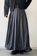 Load image into Gallery viewer, Pleated Double Belt Skirt
